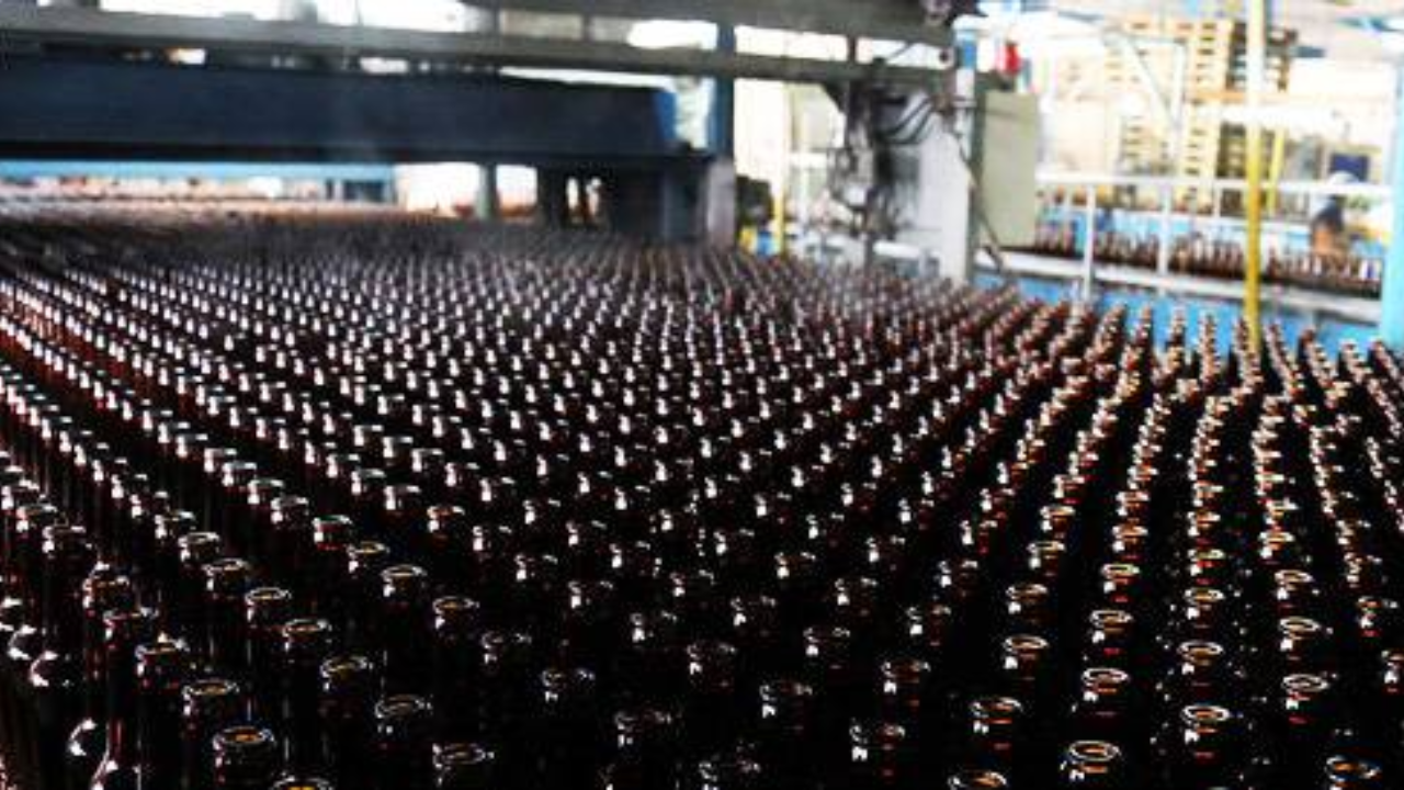 Automatic liquid coating line (Lacquering):